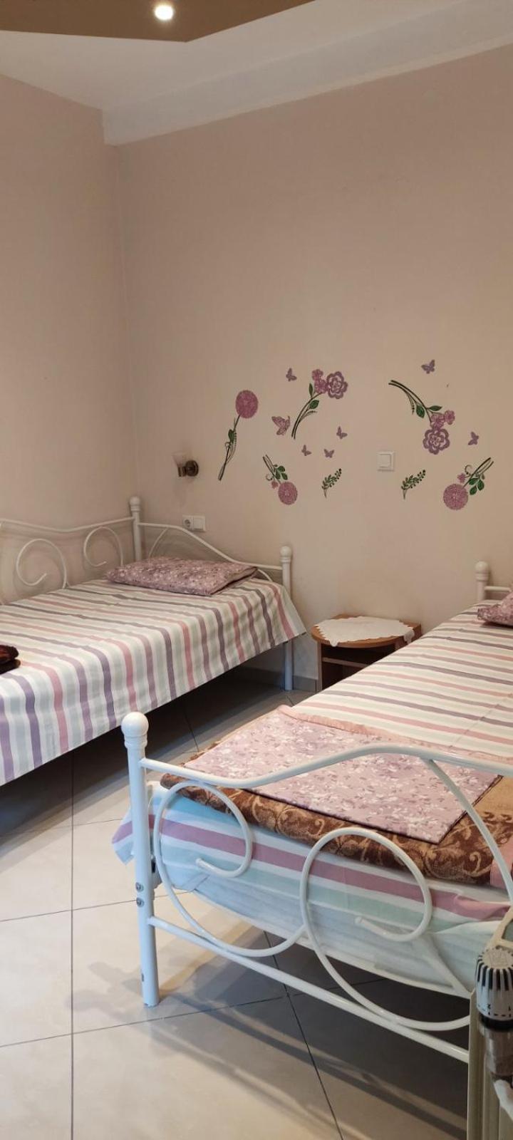 Dimos Bungalows Palaiontsiflikion Bagian luar foto