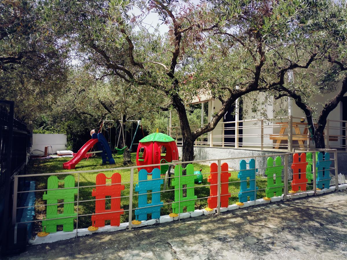 Dimos Bungalows Palaiontsiflikion Bagian luar foto
